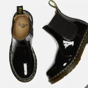 Dr. Doc Martens 2976 Women’s Black Patent Leather Boot Women’s Size 8 US 39 EU